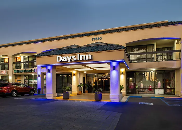 Days Inn & Suites By Wyndham Artesia